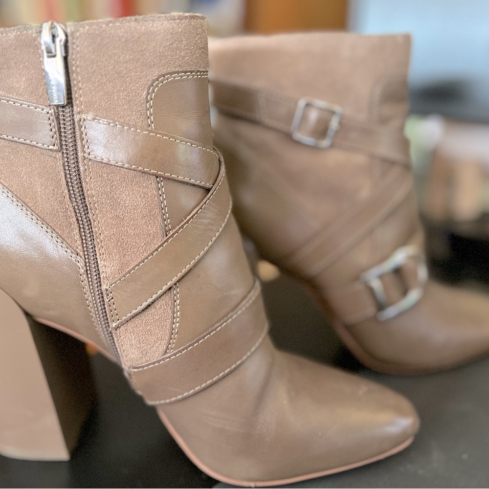 Vince Camuto Erillie tan boots Size 9. Worn twice.